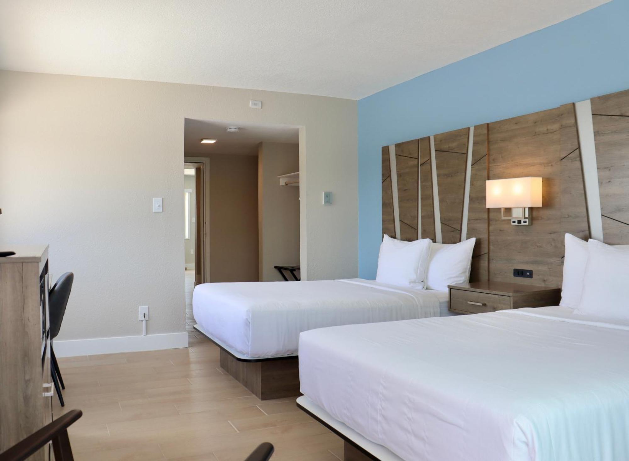 Skybeach Resort St. Petersburg Room photo