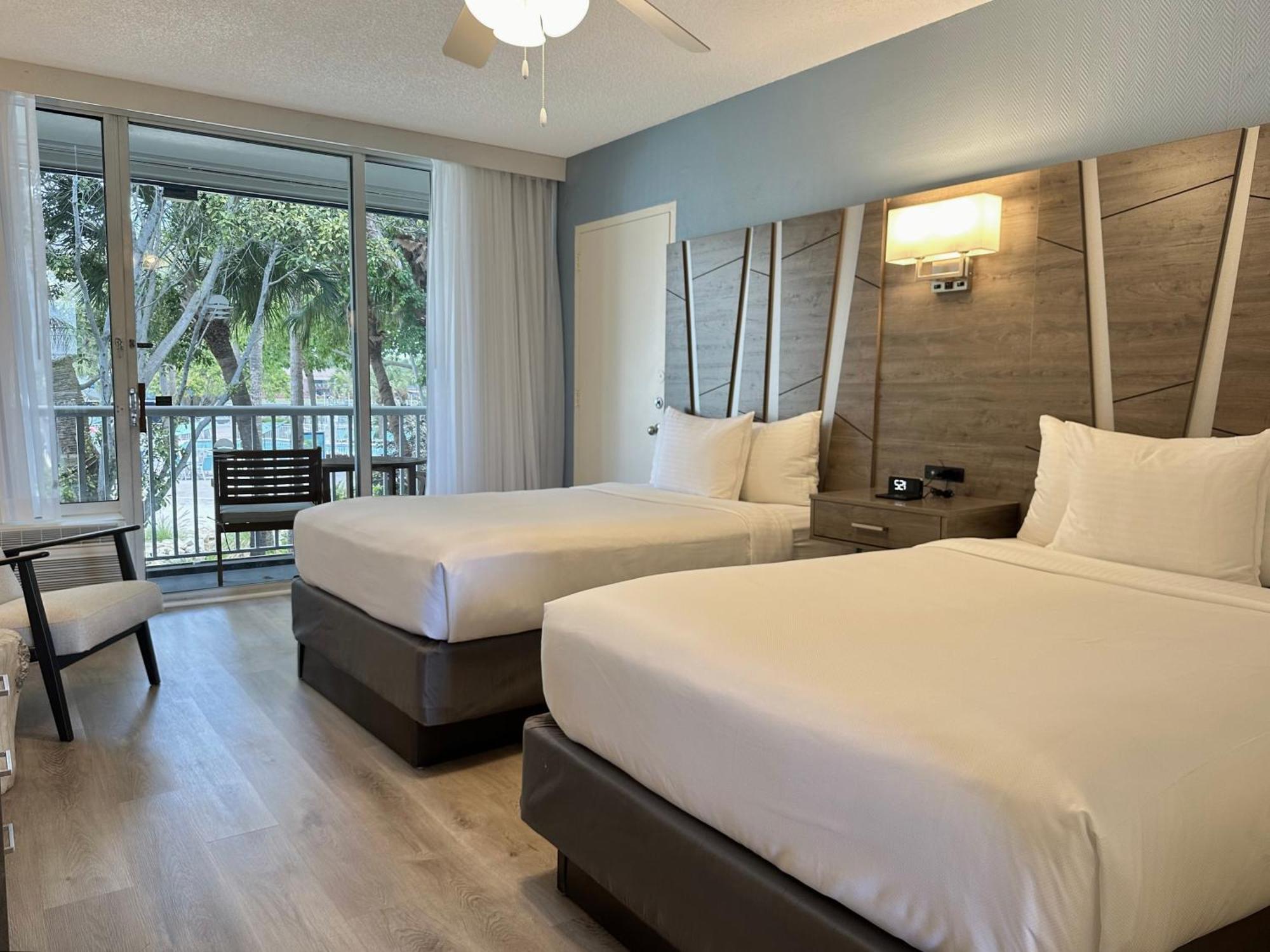 Skybeach Resort St. Petersburg Room photo